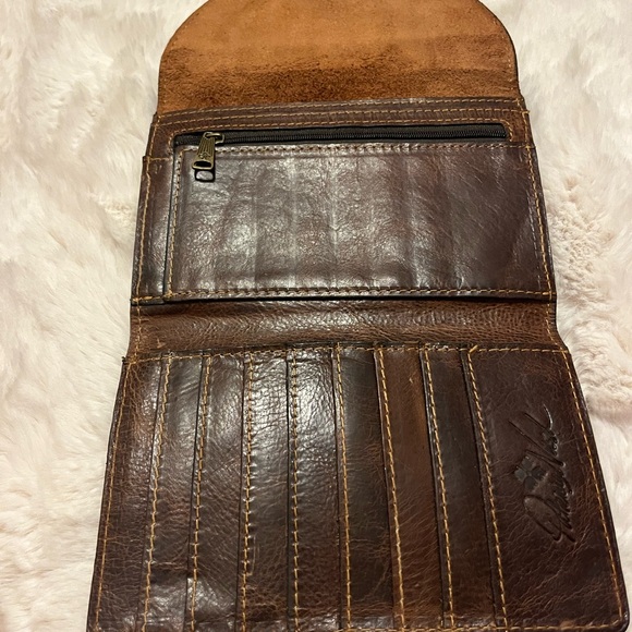 Patricia Nash Brown Leather Wallet with Embossed Design - Picture 3 of 9